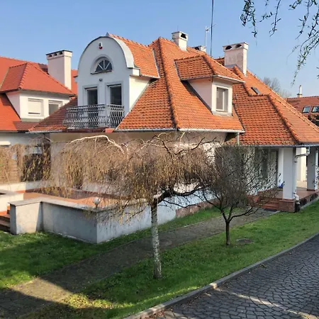 Pokoje Krolowej Jadwigi Hostel Krakow