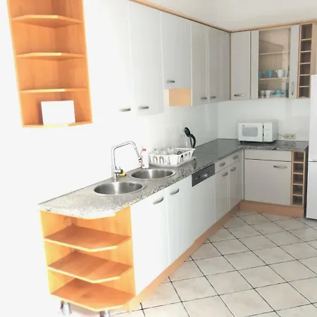 Hostel Pokoje Krolowej Jadwigi *