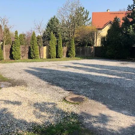 Pokoje Królowej Jadwigi Albergue *